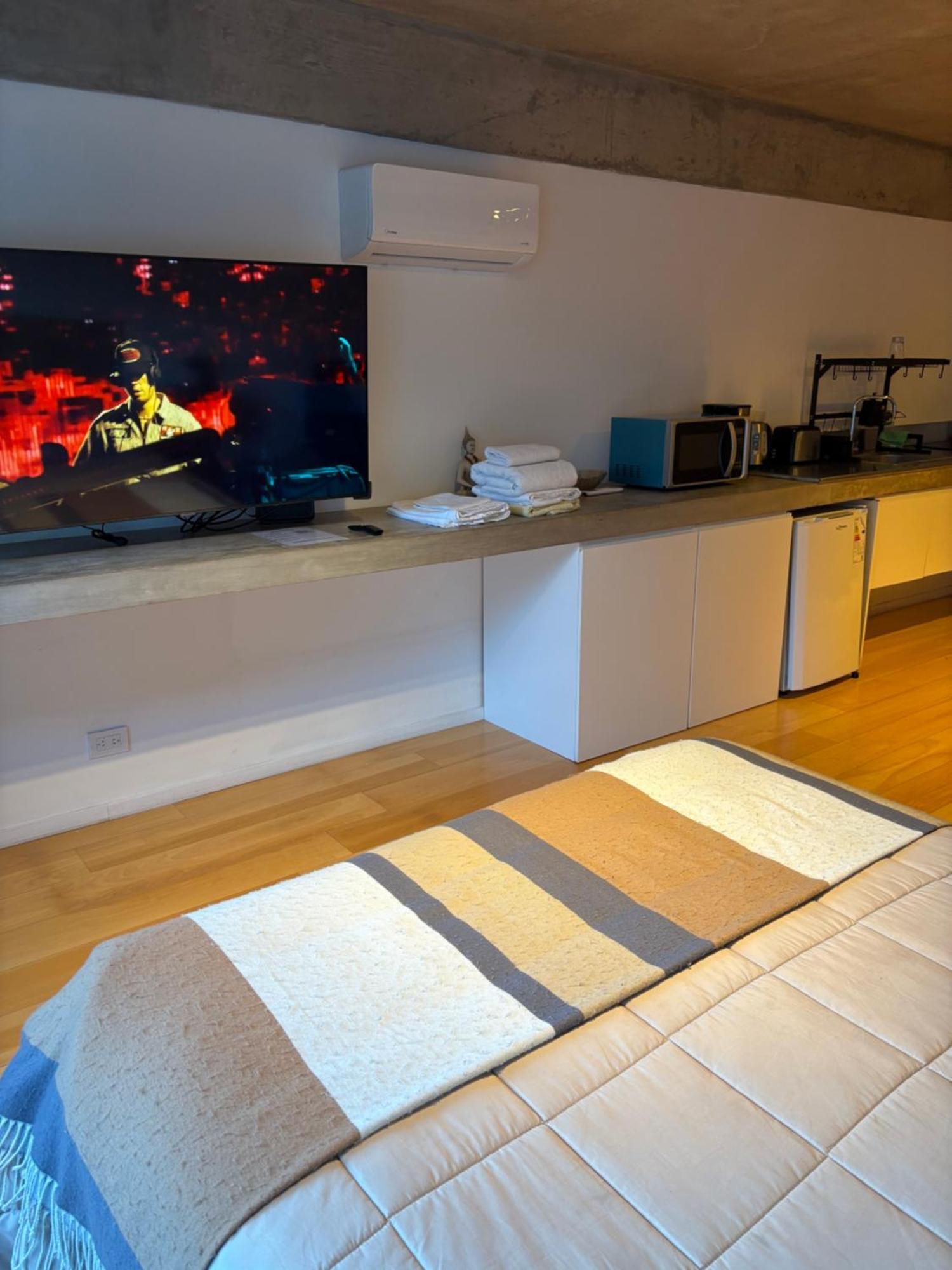 Soler Con Balcon Apartment *